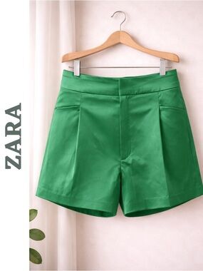 ZARA Green Satin Shorts High Rise Dressy Size Small